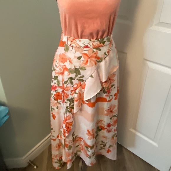 💐NWT Calvin Klein Sz 8 Skirt - Picture 2 of 10